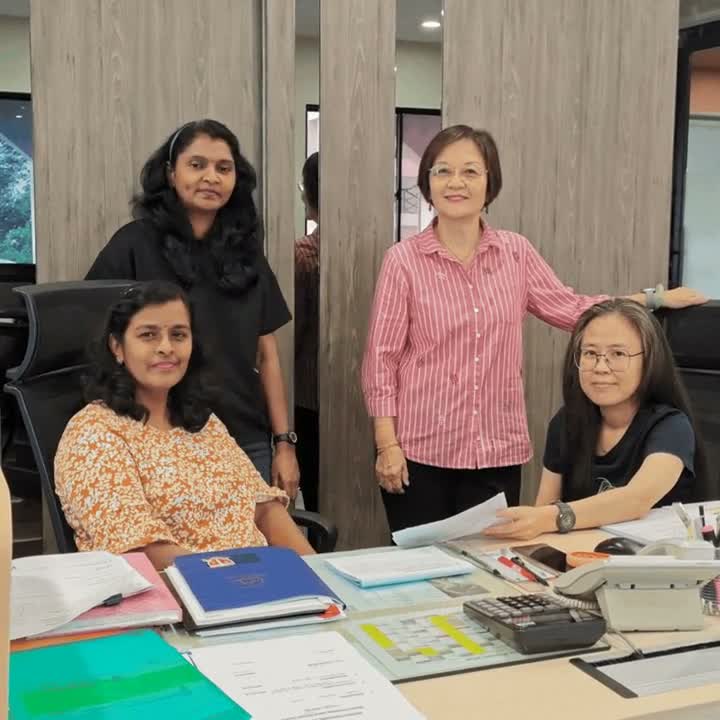 College General office staff: Cabrinip a/p James Peter, Juliana M Michael, Maryanne A/P Anthony, and Neoh Lye Teng